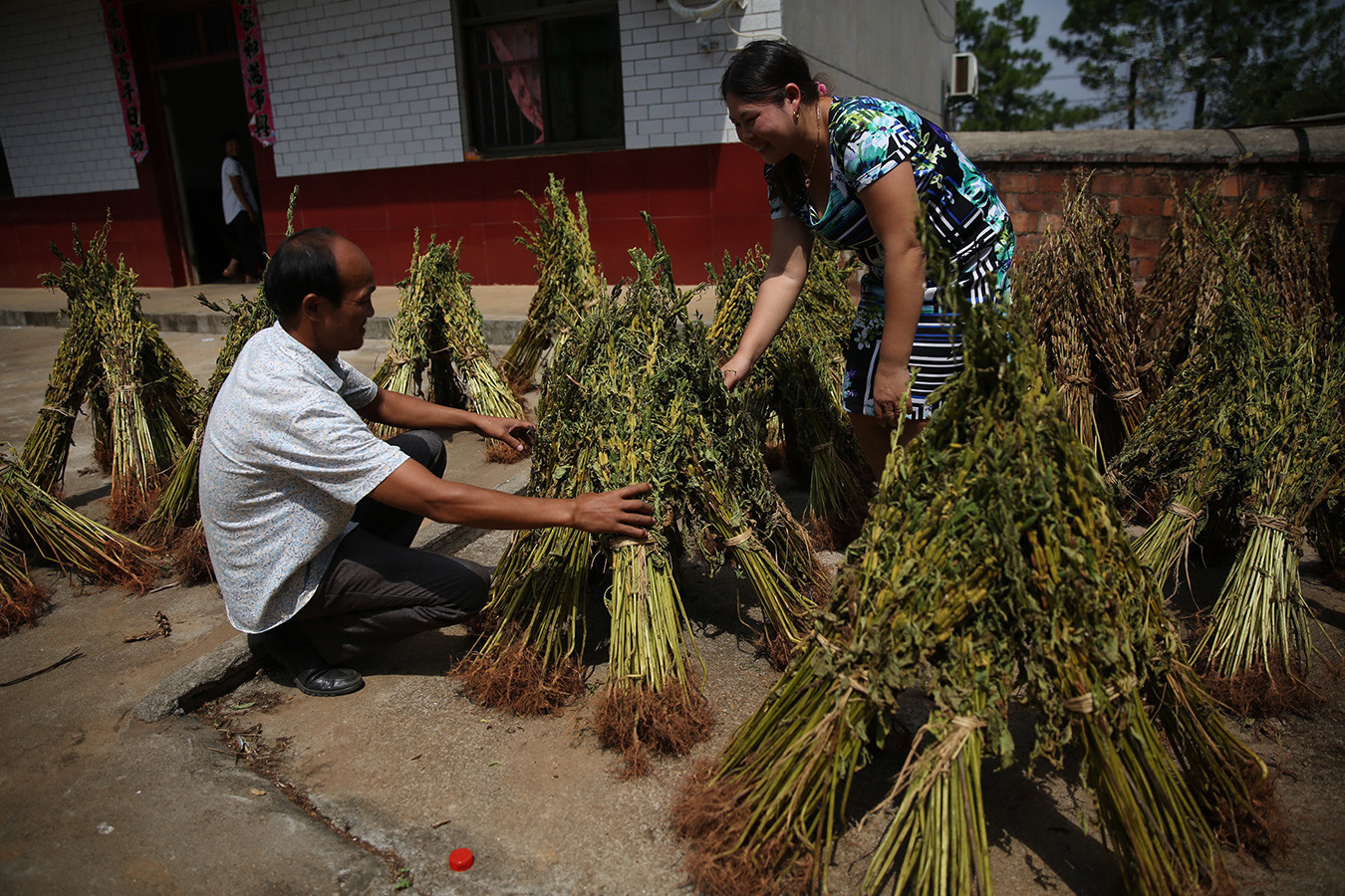 直击嫁到中国的外国媳妇,生活幸福不愿再回祖