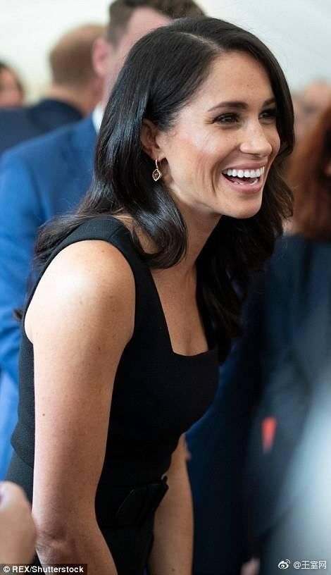 梅根会穿衣字还好看，爱尔兰出访一身行头竟140美元不到，秒售罄