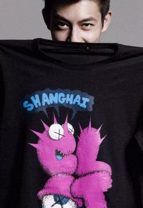 陈冠希在巴黎“摆摊”，用15年时间证明made in China是一种骄傲!