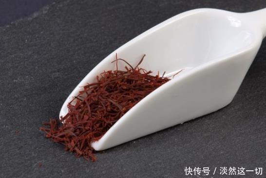 【食物】女性到了中年,少用化妆品,常吃4种食物,白嫩年轻,拒绝发胖