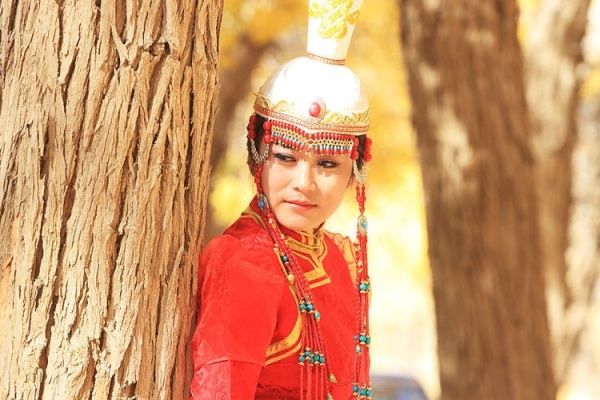 独自去额济纳旅游，如何玩才能让旅途的性价比最高