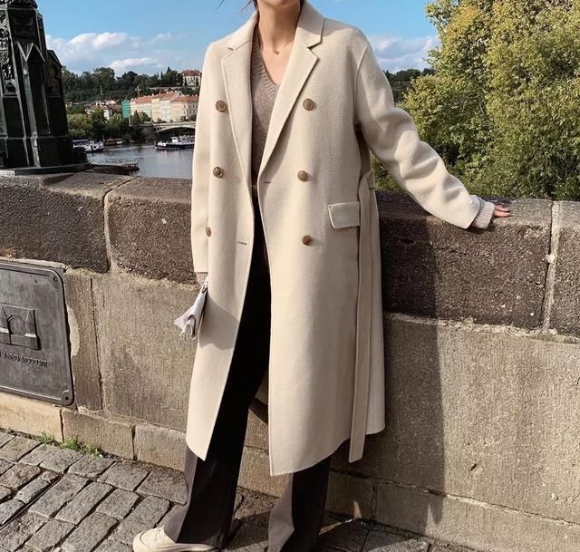  「白鞋」小白鞋过气了!今年这5双鞋,必须穿!