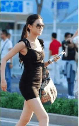 街拍:图2差点春光乍现，图3大胯骨超性感，图4告白你敢答应嘛?