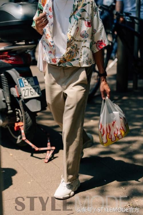 夏日,穿花衬衫的男生,最撩心!