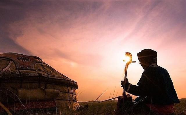 歌曲演奏《马头琴声》 低回婉转 如泣如诉