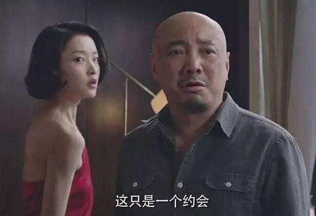 卓伟再爆婚变猛料，“模范夫妻”纷纷出轨，网友：这是要互相伤害