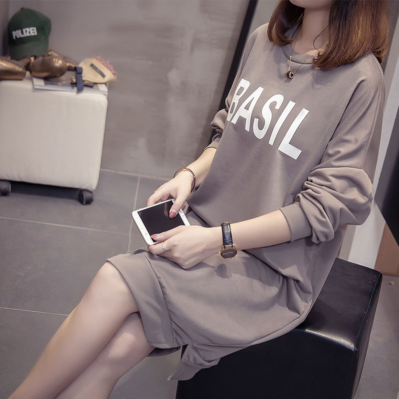 马上九月份如果你四五十岁，可以选这几款秋装，洋气还减龄