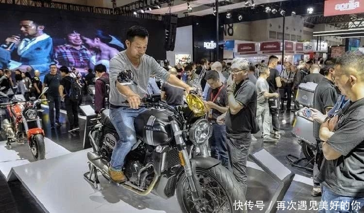  张锦辉@玩摩托车他们是认真的！全球摩托车迷齐聚重庆赴盛会