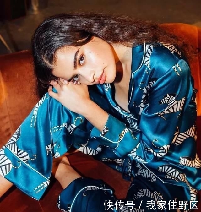 面料■2020“睡衣”火了!宅在家,也要穿得很时髦!