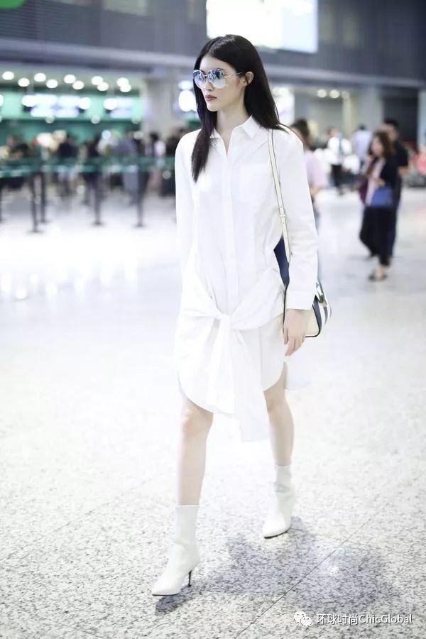 盛夏难免遇到“白色之夜” 怎么穿好ALL WHITE style