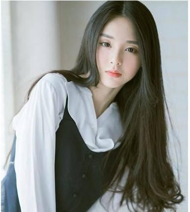  『女生』长脸女孩有无刘海发型大PK，最美女生删刘海，也能貌美依旧