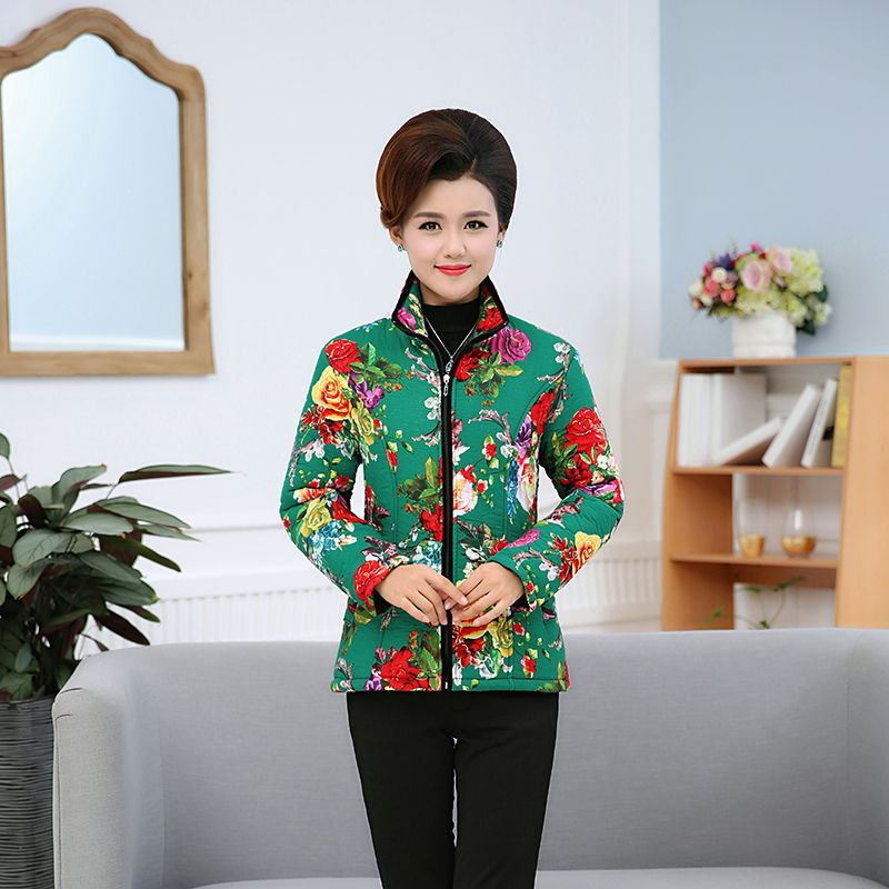 初秋季节别乱穿了，现在都流行“洋气衫”穿上显瘦又减龄呢