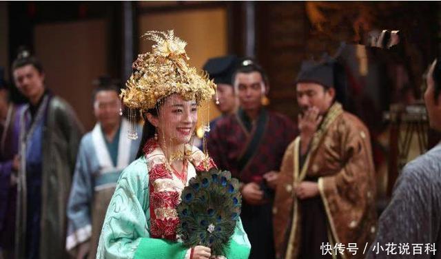  温柔：她生性温柔，是皇帝初恋，16岁嫁入皇宫生12个孩子，却被无情赐死！