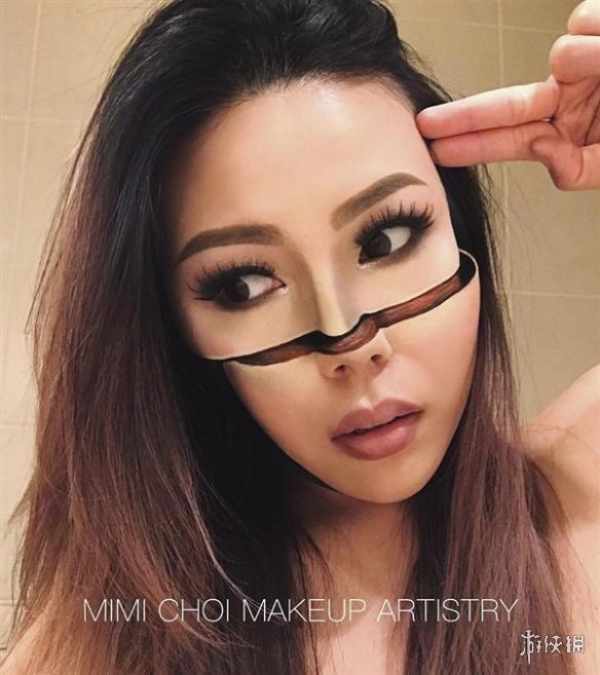 美女的化妆术让人脑洞炸裂