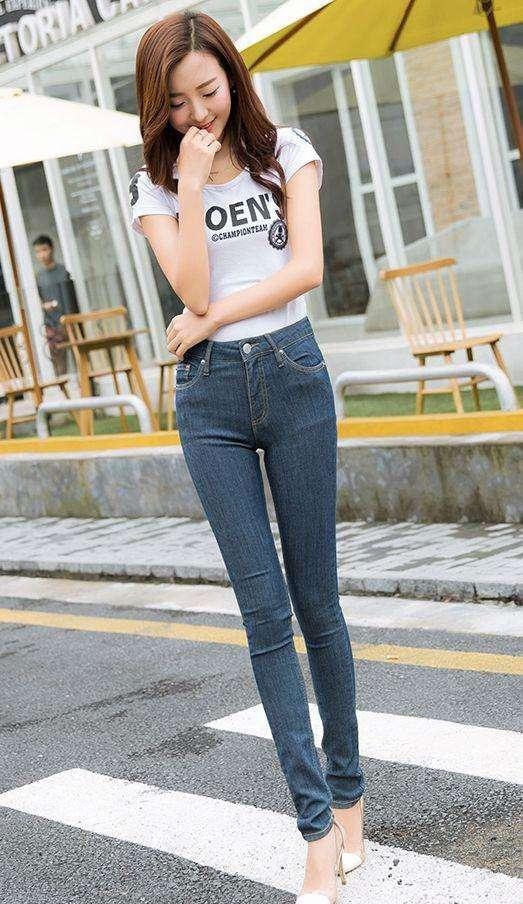 紧身裤随时随地展示您的优雅气味，让你的腿部比例更加完美！