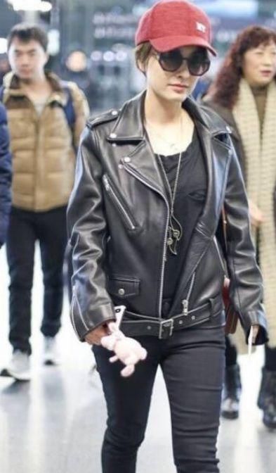 吴昕穿了条很美的裙子，网友们纷纷表示欣赏不了这种美!