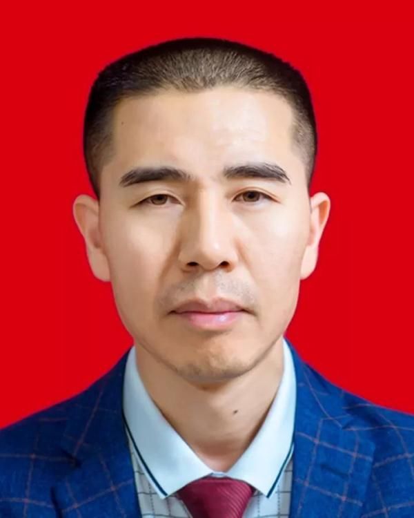 关于王隆等同志任前公示的公告