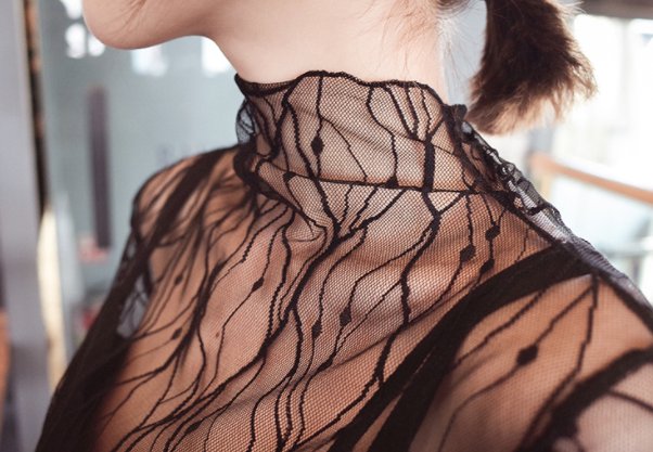 工资再低也要买的“小衫”，配打底裤美的独一无二，老婆直呼值了