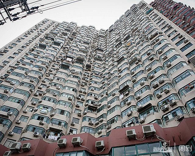 头顶上的安全 |“空调外机密集第一楼”，谁也不知道，它什么时候