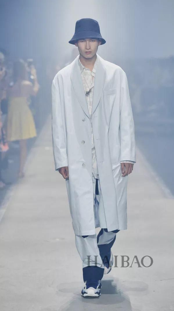 养眼| 潮流遇见个性，HUGO教你怎么把街头风穿成真的流行!