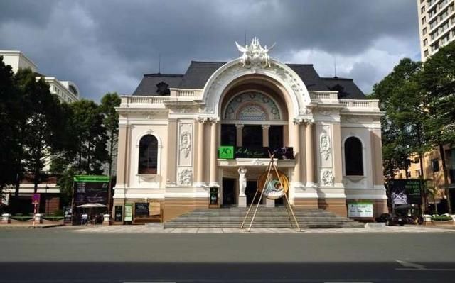 越南最繁华首都胡志明市，连成都都比不上，网友：还敢打压我们吗