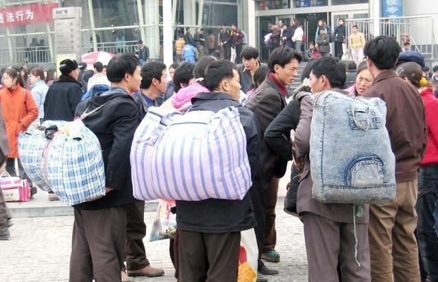 社会现象：一方面“用工荒”，另一方面却出现“返乡潮”，为何？