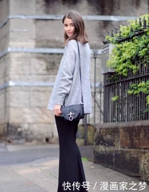 【喇叭裤】“打底裤”已经失宠!当下更流行的是“喇叭裤”,时髦显瘦又气质