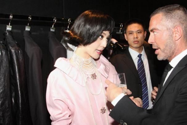 最新进展！范冰冰跟范丞丞被限制出境，警方已经介入调查？