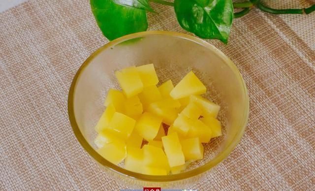  [用勺子]节后宝宝脾胃差？开年就该这样吃~宝宝辅食