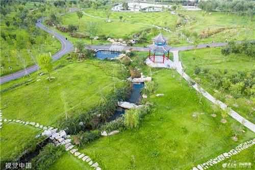 山东潍坊：森林公园秋景如画