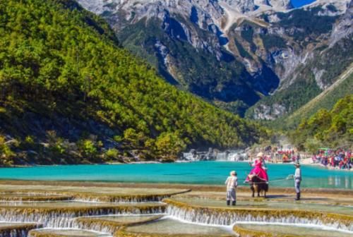 云南最美的5个景区，一片原始的自然风光，引无数游客慕名前来！