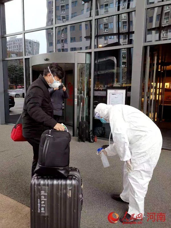 武汉援建者返回住地咋隔离？郑州的做法很暖心