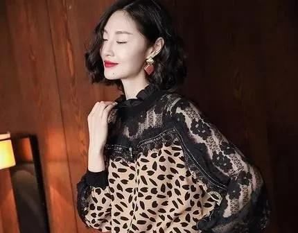  女人■女人到了三十岁,别穿太老气,这些外套减龄百搭,还有女人味