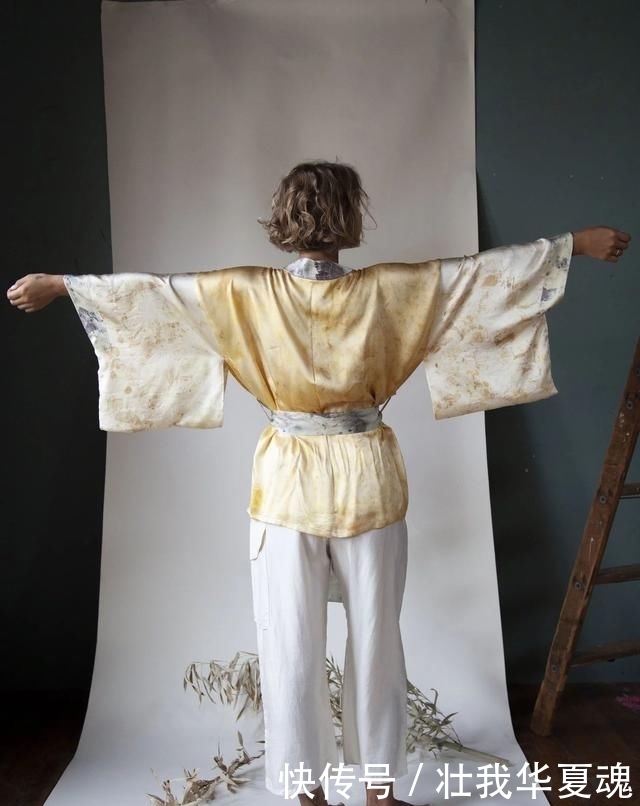  填充■球鞋当花瓶，鲜花填充羽绒服？时尚界的环保也太香了