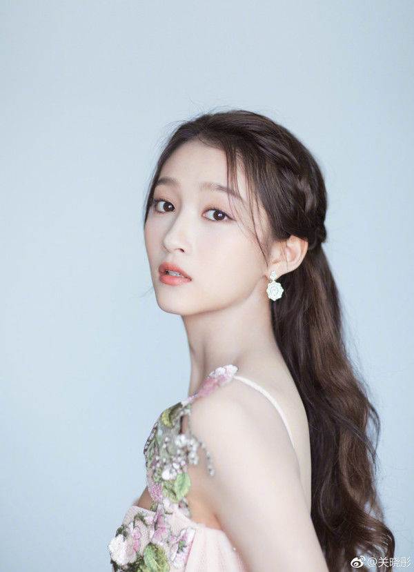 明星妆容合集：唐嫣美出新高度杜鹃翻车？