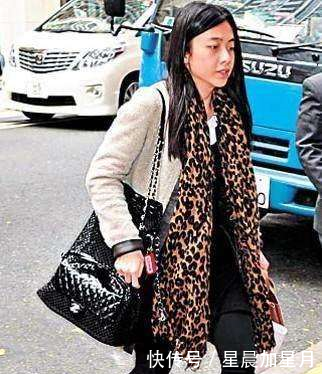 看了香港女首富甘比的搭配功力, 才知道刘銮雄为什么独宠她一人