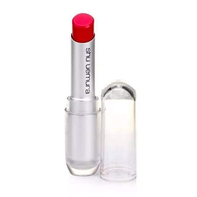 砖红色,吃土色已经OUT了!水红色口红颜色才是今年秋天的流行色