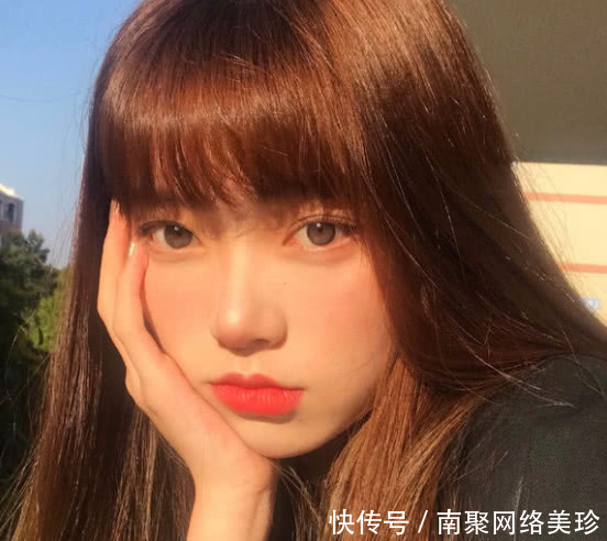 『牛奶』“黄黑皮”女孩越吃越白的水果,效果堪比“美白丸”,轻松牛奶肌