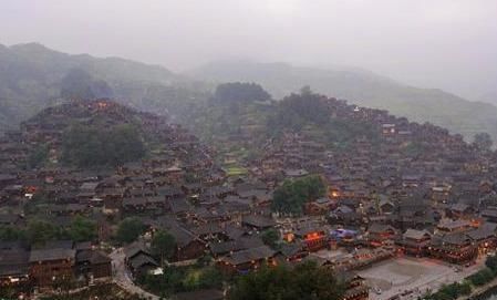 雪乡宰客沉重打击当地旅游业,如今又一景区惹众怒将会遭殃