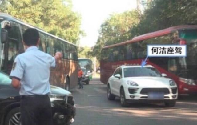 港媒曝陈奕迅买咖啡耍大牌：违法停车瘫痪交通，5块钱打发路人