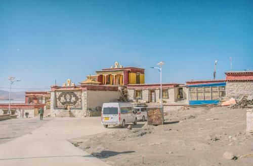 西藏最接近天堂的村子庄：氧气含量减半，人均寿命不到45岁