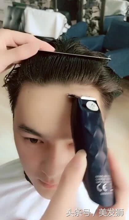 五官清秀的小哥哥，换完发型后秒变帅气男神，网友：这颜值逆天了