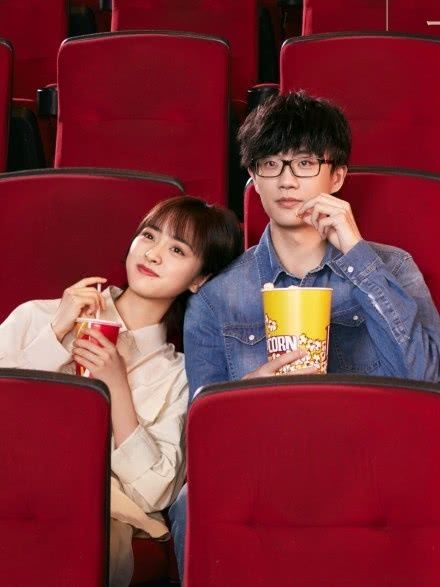 沈月穿许嵩会服