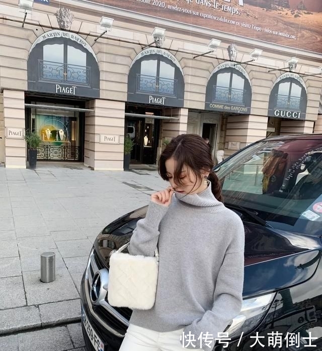 『针织』忽冷忽热的季节,内搭是关键!这样穿脱了外套也超美