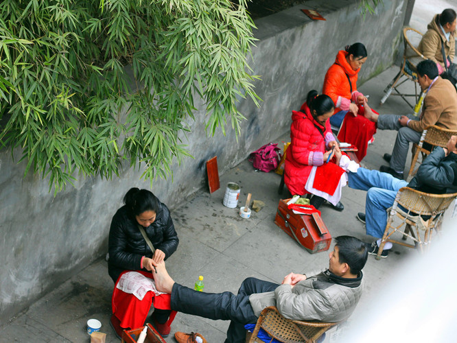 为何以前常去旅游的人, 现在都不怎么出门了? 现实原因真挺扎心!