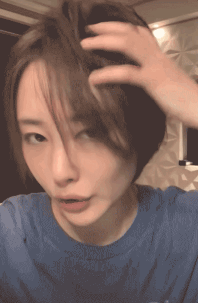  『脱妆』比脱妆还尴尬的事：被别人闻到自己的头油味……