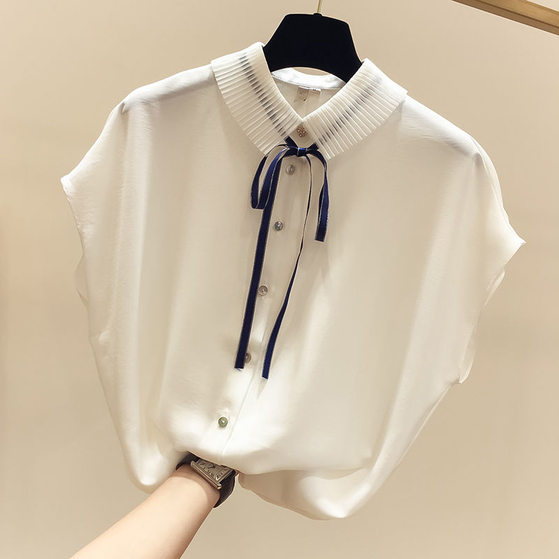 身高不过160的女人，‘雪纺衫’搭短裤短裙，瞬间穿出女神范