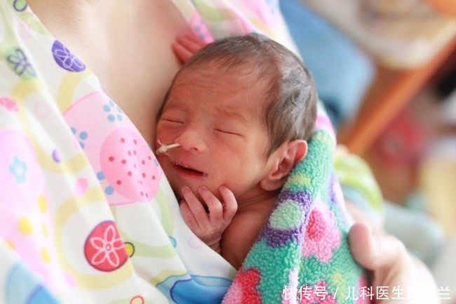 早产宝宝需要更多呵护!早产儿护理这5个要点要注意