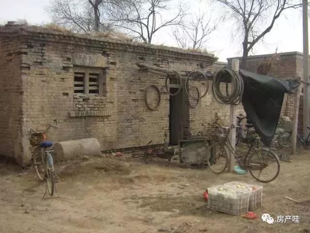 农村宅基地空着没人住，为何村集体不回收？村干部也无可奈何