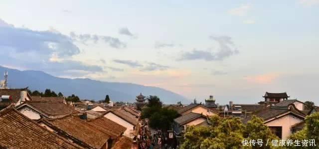 小夫妻42天自驾14000公里, 穿越13个省, 环游半个中国